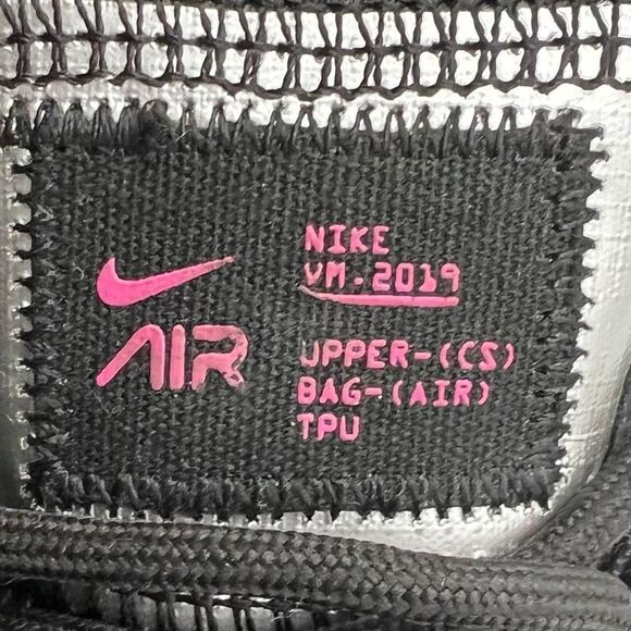 Nike Vapormax 2019 Sneakers - Picture 7 of 10